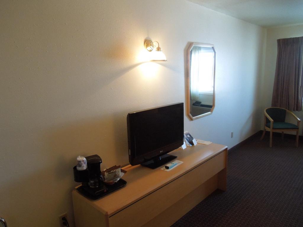 Inn At Lander, Travelodge By Wyndham Zewnętrze zdjęcie